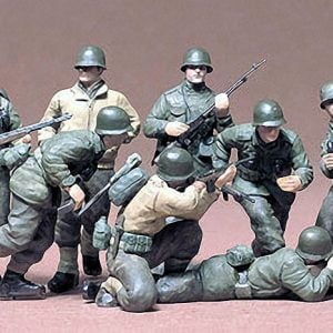 US Infantry European Theatre Kit Set of 8 35 Scale Tamiya 35048