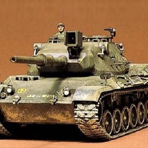 West German Leopard Medium Tank Kit CA164 35 Scale Tamiya 35064