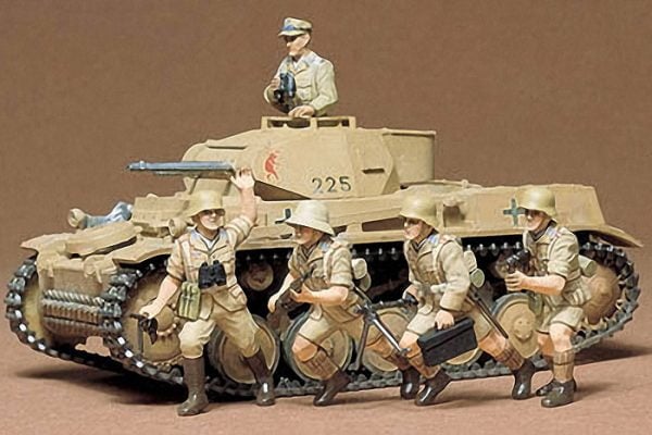 Kit de réservoir allemand Pzkpfw II CA109 à l'échelle 35 Tamiya 35009