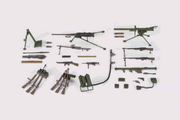 US Infantry Weapons Set Kit CA221 35 Scale Tamiya 35121