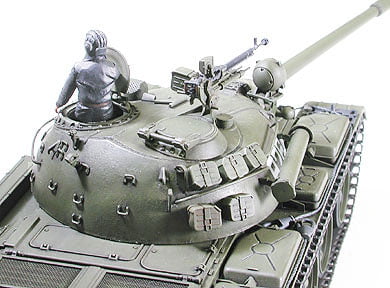 Soviet Russian Medium Tank T-55 T55A Kit 35 Scale Tamiya 35257 detail a
