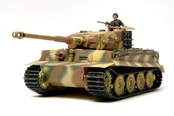 German Tiger I Late Production by Tamiya 32575