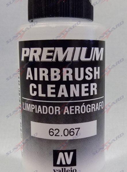 Vallejo : Premium Airbrush Paint : 200ml : Cleaner