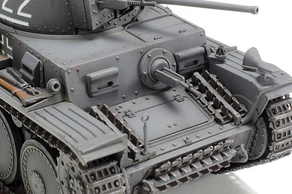 Front Tamiya German Panzer 38-t Ausf E-F 48 Scale 32583