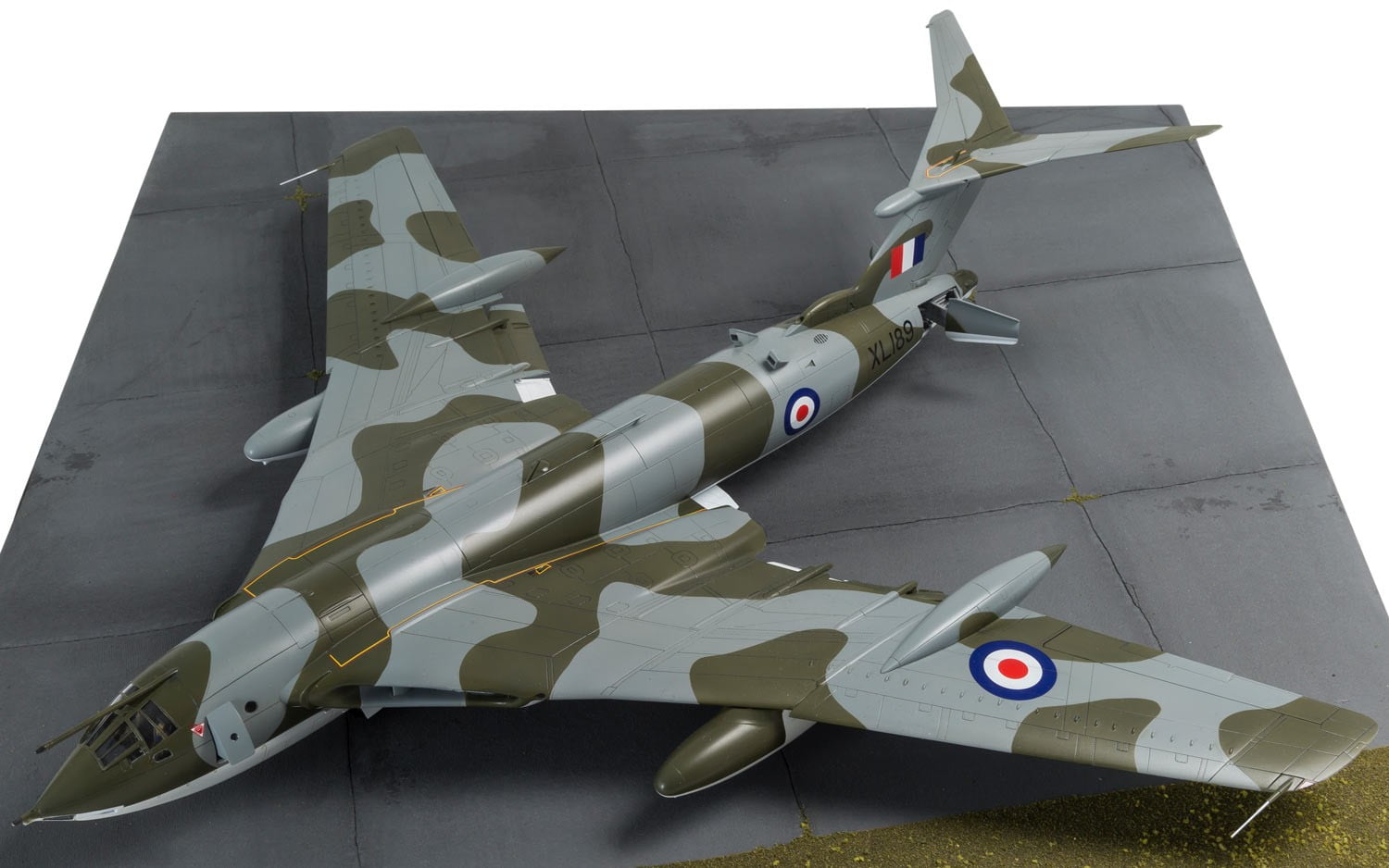 handley page victor diecast model