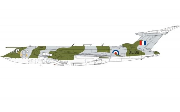 BSV B Airfix Handley Page Victor B-2 A12008