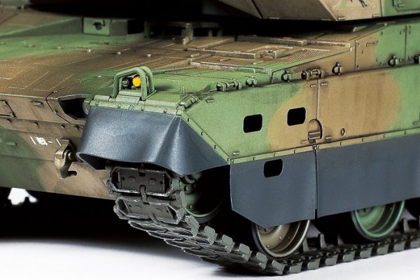 detail Tamiya JGSDF Type 10 Tank 1:48 Kit 32588