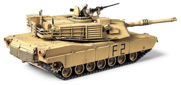 side view Tamiya M1A2 Abrams Tank 1:48 Kit 32592