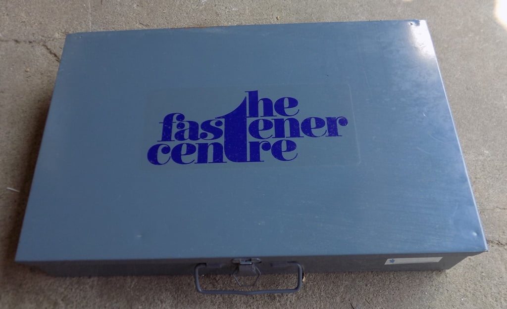 Lot 14 Fastener case