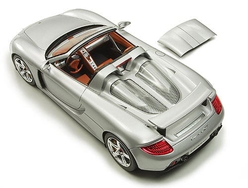 Tamiya Porsche Carrera Gt Model Kit 1/24 Scale 24275