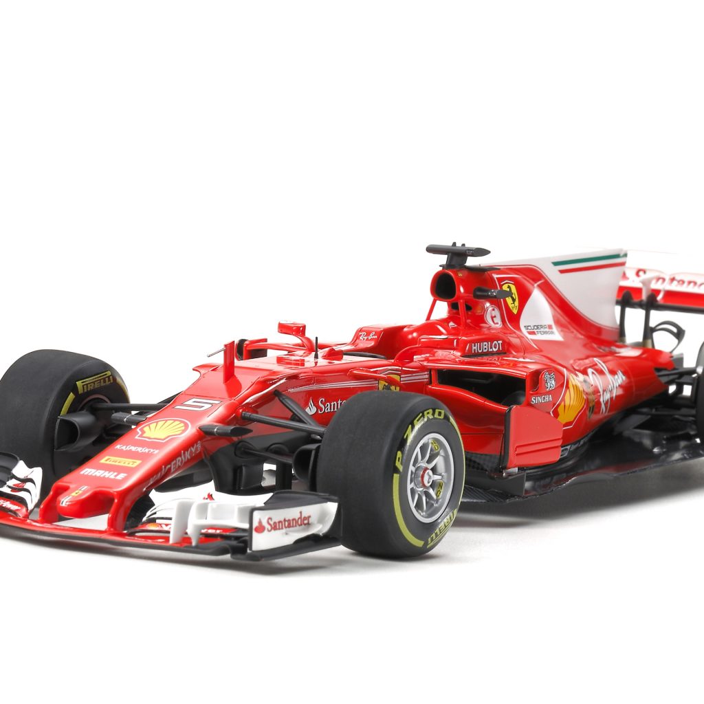 Tamiya Ferrari SF70H Model Kit 120 Scale 20068 • Online shopping in