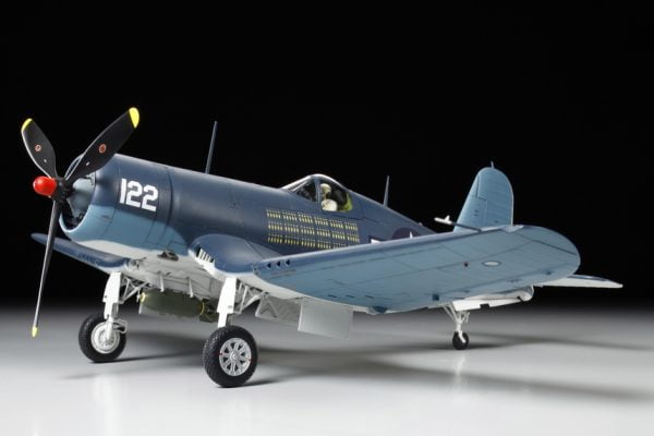 Tamiya Vought F4U-1A Corsair 60325