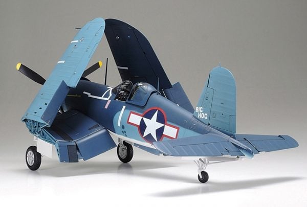 Tamiya Vought F4U-1A Corsair 60325