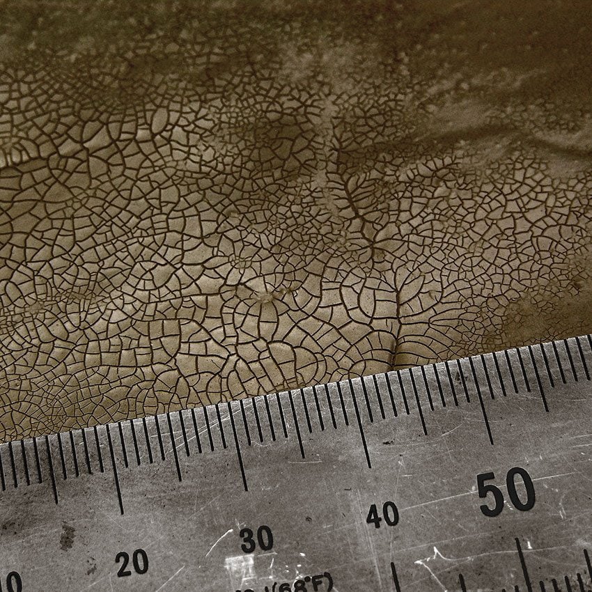 AK Interactive Effets craquelés foncés et secs 100 ml AKI 8032