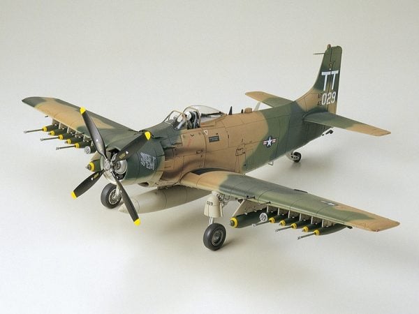 Tamiya Douglas A-1J Skyraider USAF 1/48 Scale 61073