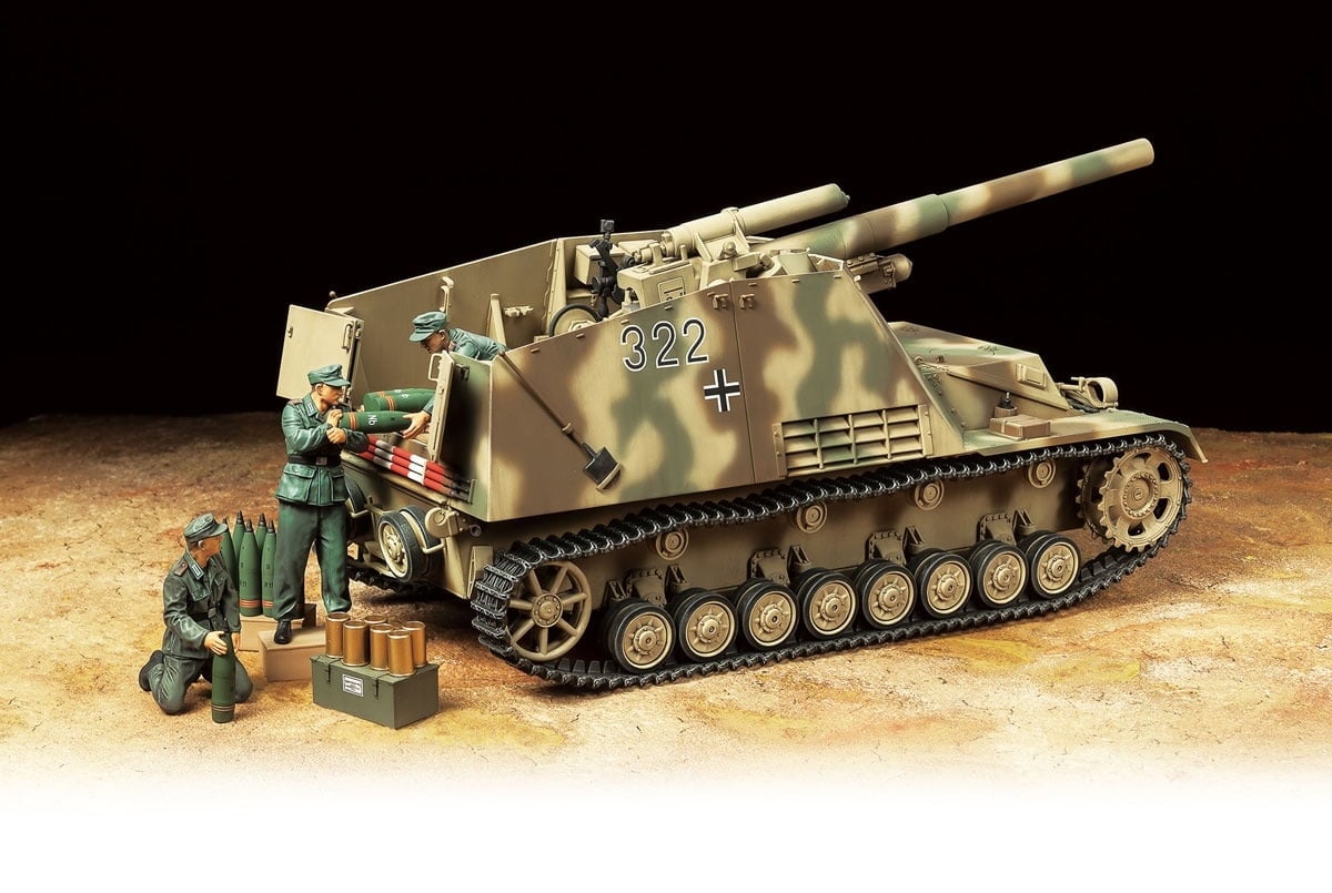 Tamiya German Heavy Self Propelled Howitzer Hummel 1/35 Scale