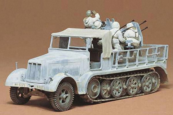 Tamiya German 8T Half Track Sdkfz 7/1 1/35 Scale 35050
