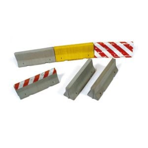 Vallejo Concrete Barriers - 4 Pieces 1/35 Scale SC214
