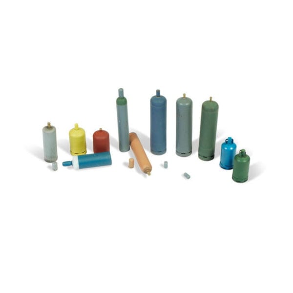 Vallejo Civilian Gas Bottles - 11 Pieces 1/35 Scale SC209