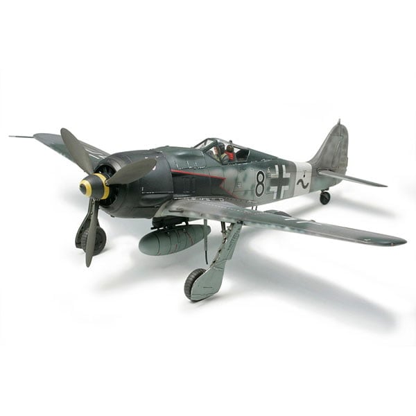 Tamiya Focke-Wulf Fw190 A-8/A-8 R2 1/48