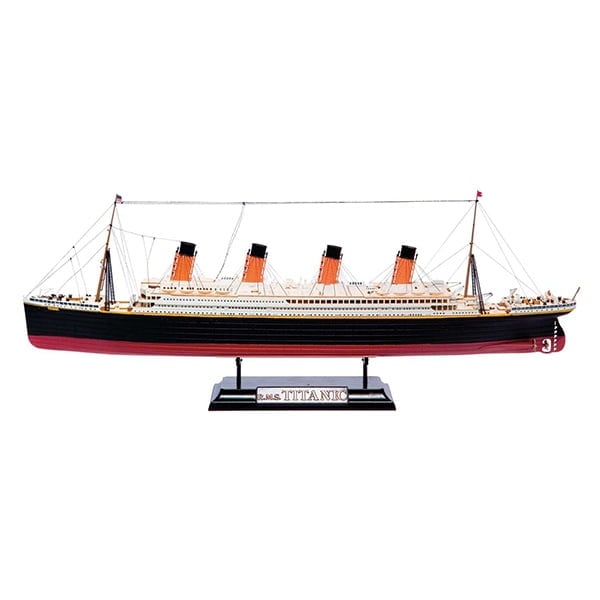 Airfix R.M.S. Titanic Gift Set 1/700 Scale