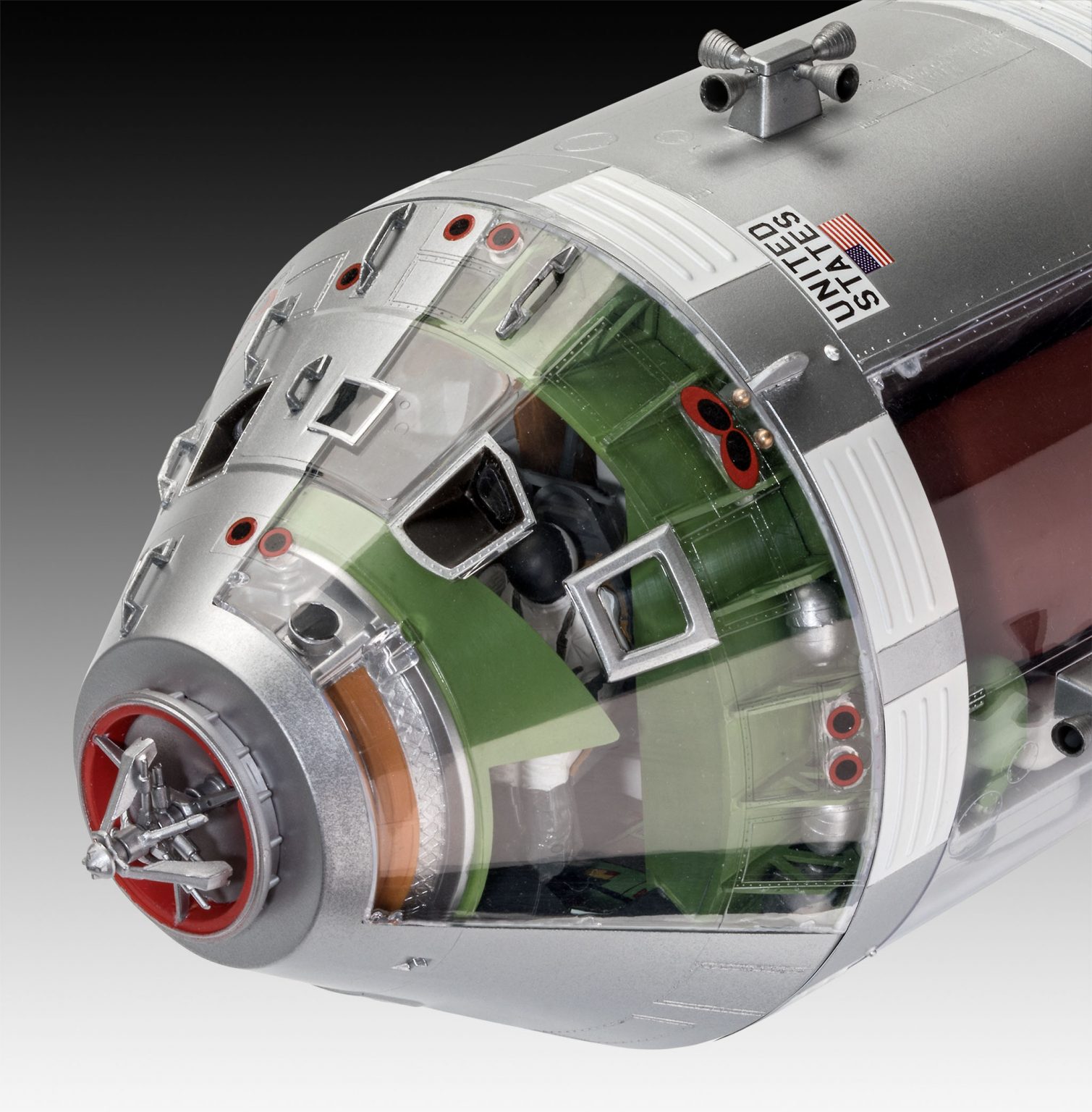 Revell Apollo 11 Spacecraft with Interior Set 1/32 Scale 03703 • Canada