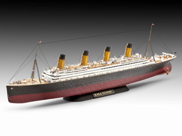 Revell RMS Titanic Gift Set 1:700 Scale RVG 05727 Profile