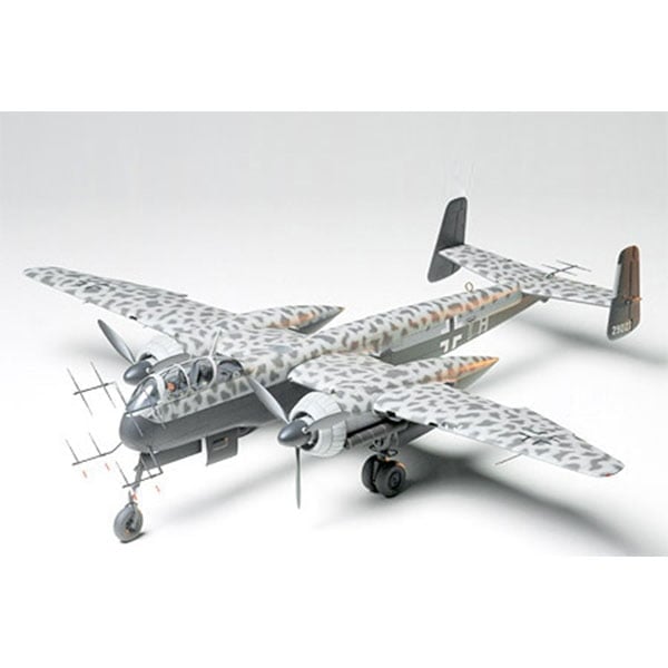 Tamiya 1/48 Heinkel He219 Uhu 61057