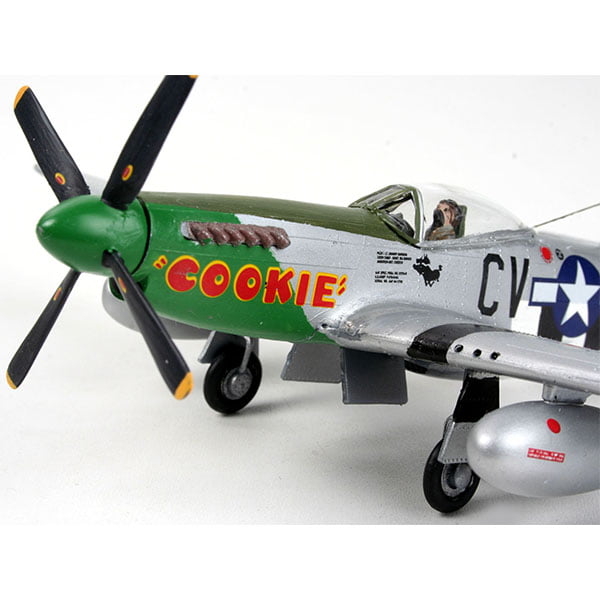 Revell 1:72 Scale P-51D Mustang RVG 04148