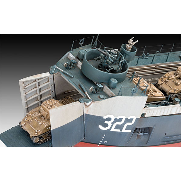 Revell 1:144 Scale US Navy Landing Ship Med RVG 05169