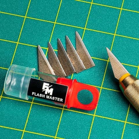 Flash Master Blades Pack of 10 in handle