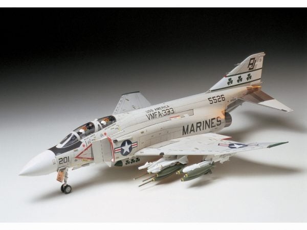 Tamiya McDonnell Douglas F-4J Phantom II Marines 1/32 Scale 60308