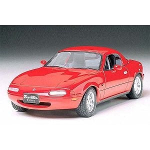 Tamiya Mazda Eunos Roadster 1:24 Scale 24085