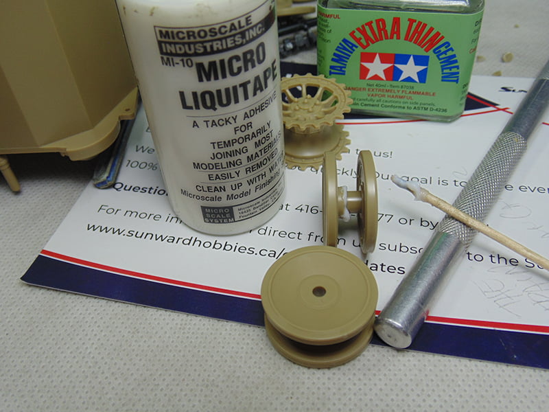 Microscale liquitape Tamiya extra thin blade and tooth pick