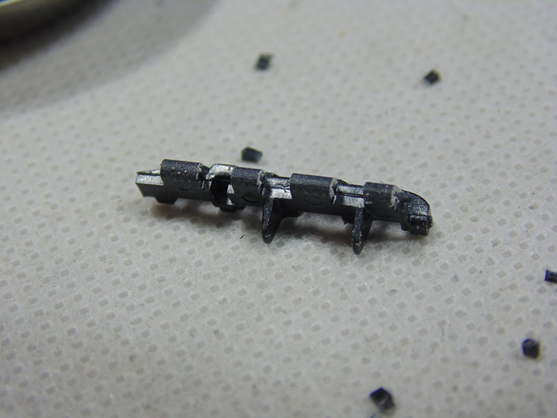sanded link with bits