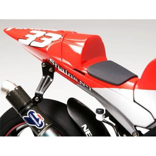 Tamiya Yamaha YZR-M1'04 No7/No33 1/12 Series 14100