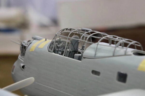 Cockpit detail Border Model Avro Lancaster BF010