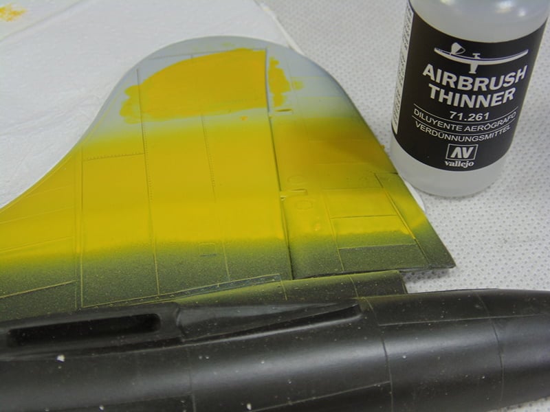 Airbrush Thinner with Part