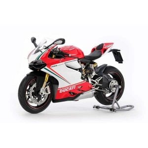 Tamiya Ducati 1199 Panigale S Tricolore 1:12 Series 14132