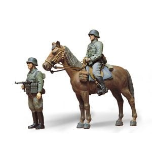 Tamiya Wahrmacht Mounted Infantry Set 1:35 Scale 35053