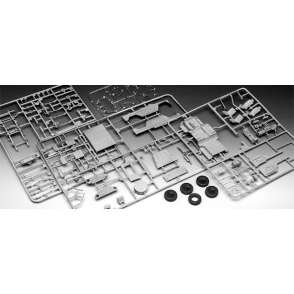 Revell Lkw gl Leicht Wolf 1:35 Scale RVG 03277