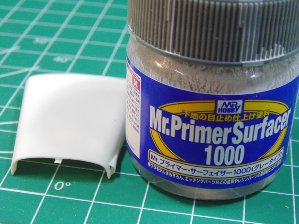 Mr Primer Surfacer 1000 with Sanded Part