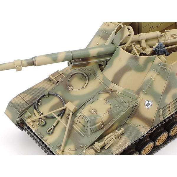 Tamiya Heavy Anti-Tank Gun Nashorn Tank 1:48 Scale 32600