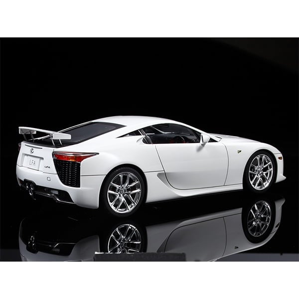 Tamiya Lexus LFA 1:24 Scale 24319