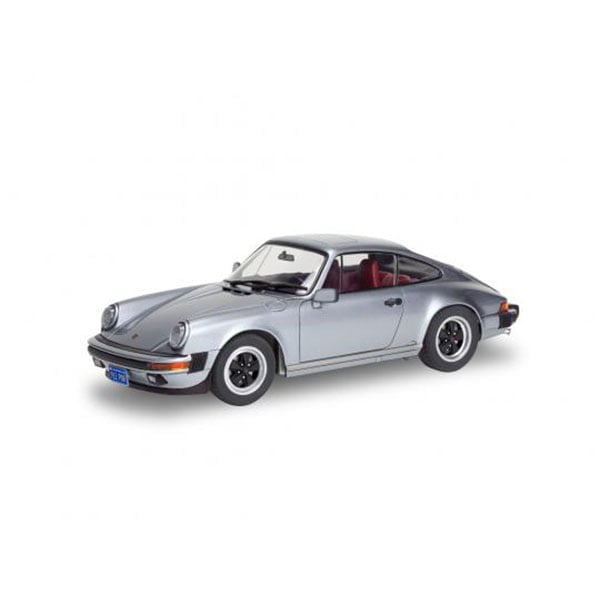 Revell Porsche 911 Carrera  Coupe 1/24 Scale RVL 85-4521 • Canada's  largest selection of model paints, kits, hobby tools, airbrushing, and  crafts with online shipping and up to date inventory.