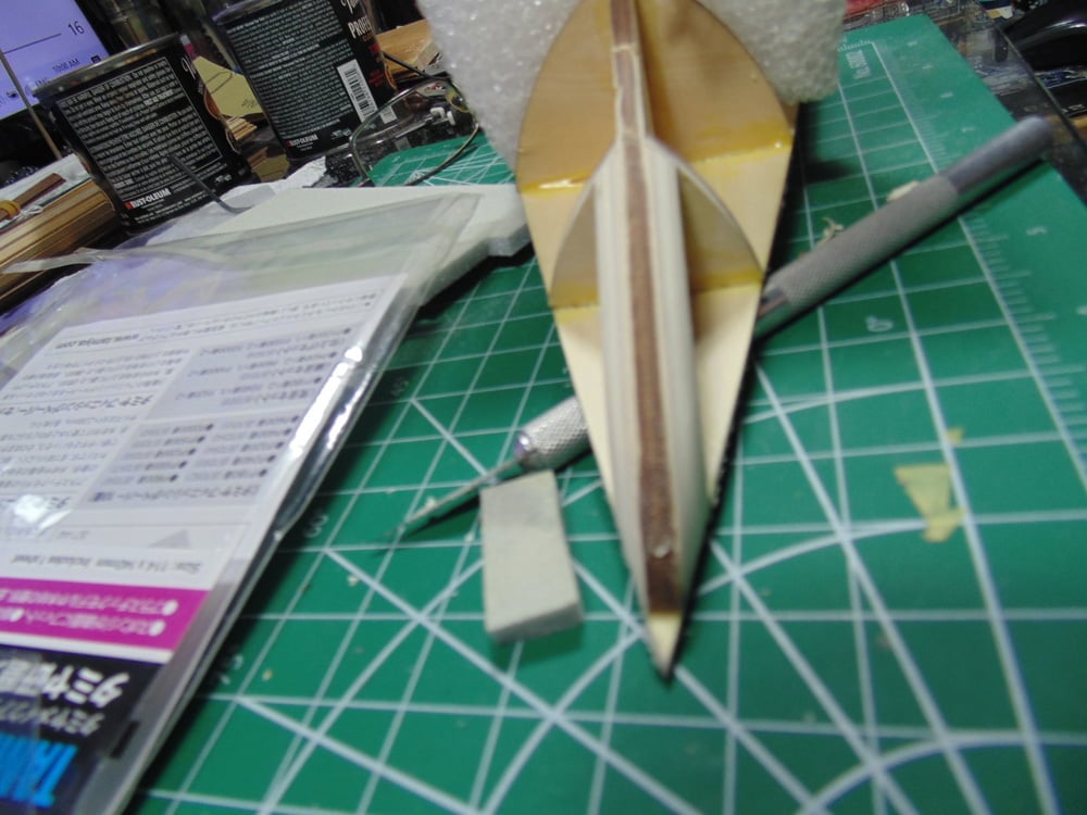 Front View of Formed Bow with Blade and Tamiya Sponge