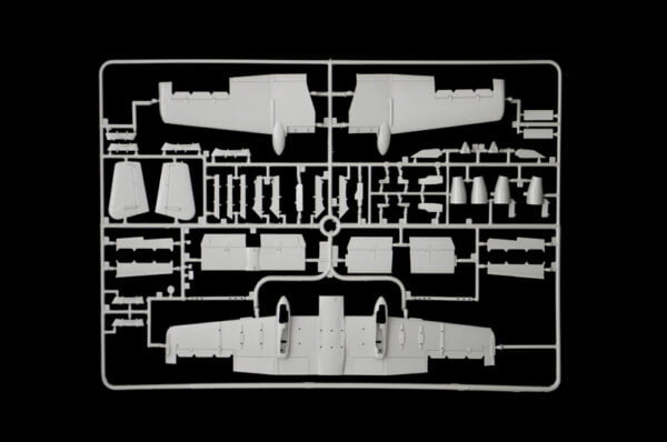 Italeri A-10 A/C Thunderbolt II Gulf War 25th Anniversary 1:72 Scale 1376