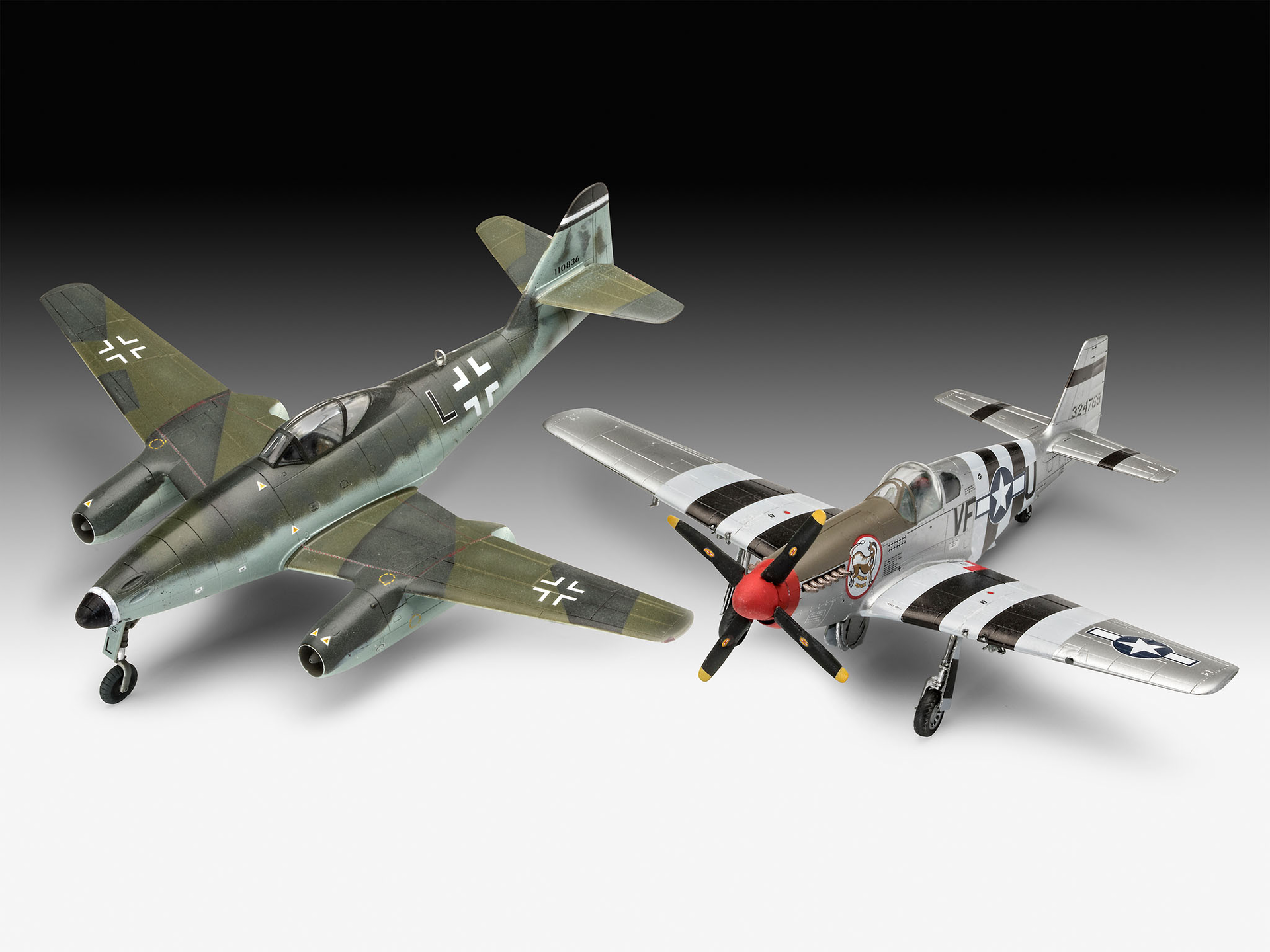 Revell Me262 and P-51B 1/72 Scale RVG 63711 Model Set