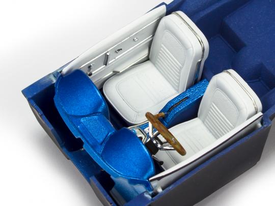 Revell 1967 Corvette 1/25 Scale RVL 85-4517