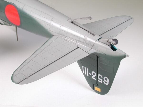 Tamiya Mitsubishi A6M2b Zero Fighter Model 52 Zeke 1/32 Scale 60318